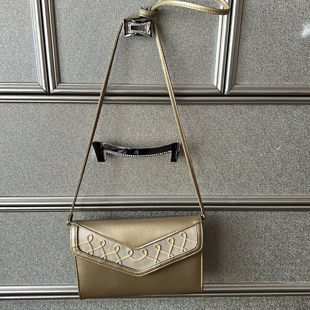 Rush Hour Purse‼️  - Picture 2 of 9